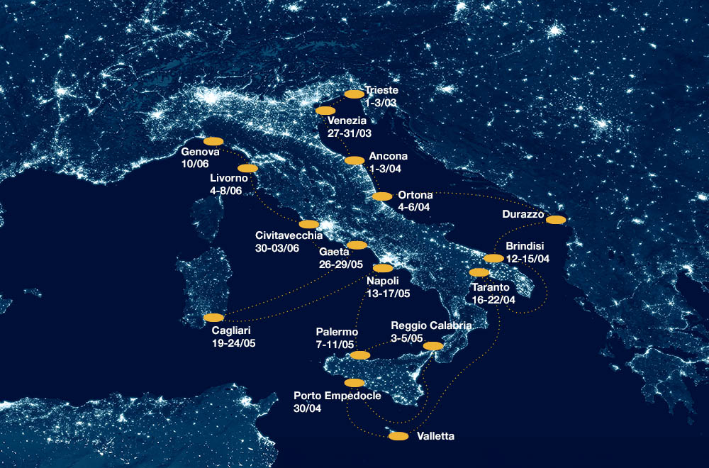 Italy top view from space at night. Map of Italy in satellite picture. Aerial photo of Mediterranean Europe, detail. Dark land and seas, city lights in Italy. Elements of this image furnished by NASA; Shutterstock ID 1840428538; Numero_D'Ordine: -; Progetto/Lavoro: -; Cliente: -; Other: -